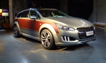 With the Peugeot 508 RXH Castagna resumes its partnership with Lechler, first forged over 100 years ago. 