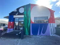 "Vedo a Colori: Thanks to Cluana Color, Chrèon Colors the Walls of Civitanova (Marche)"